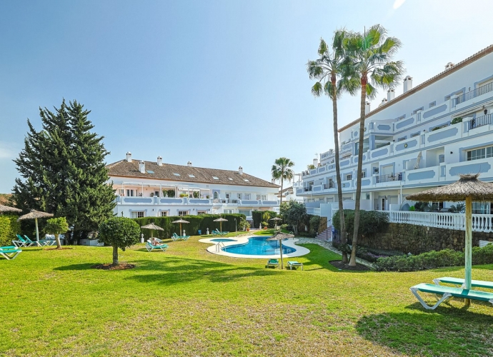 Apartamento Planta Baja en Nueva Andalucía - 1