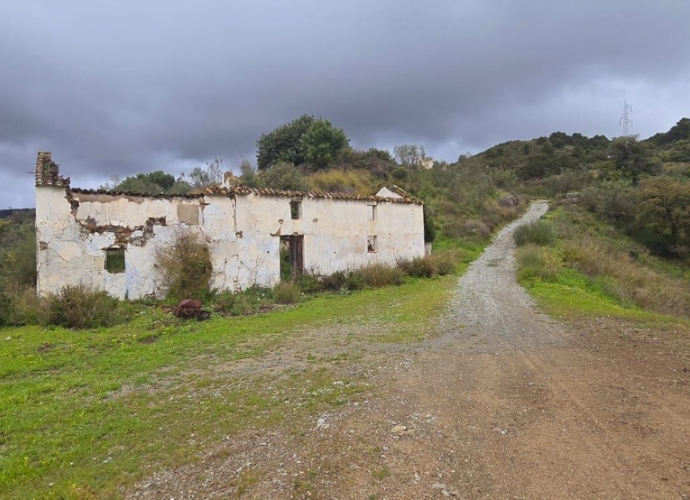 Plot Land en Benahavís - 2