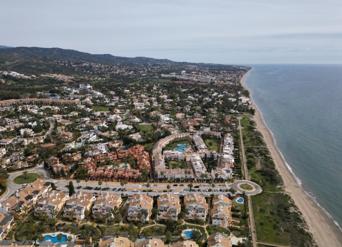 Villa Adosada en Bahía de Marbella - 2