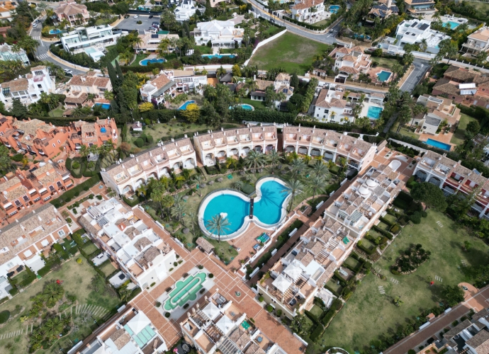 Villa Adosada en Bahía de Marbella - 6