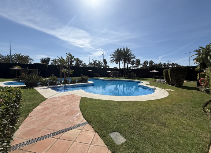 Appartement milieu d’Etage situé à San Pedro de Alcántara - 1