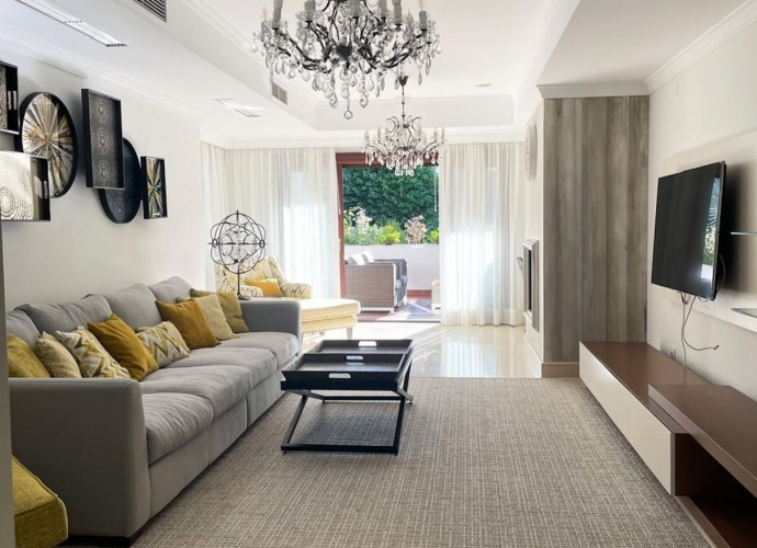 Apartment Ground Floor in The Golden Mile - 5