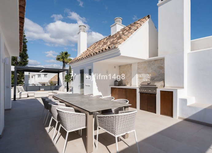 Apartment Penthouse Duplex in Nueva Andalucía - 3