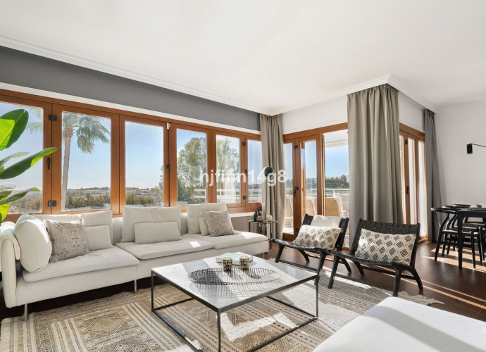 Apartment Penthouse Duplex in Nueva Andalucía - 8