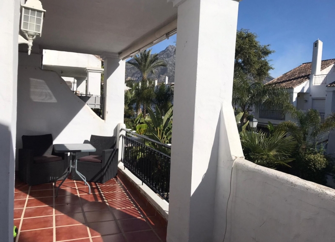 Adosado en Nueva Andalucía - 9