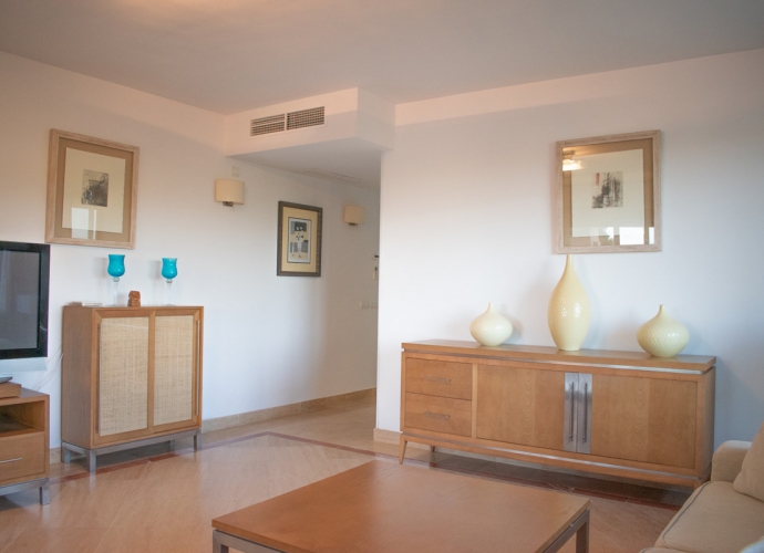Apartment Ground Floor in Río Real Altamira  - 5
