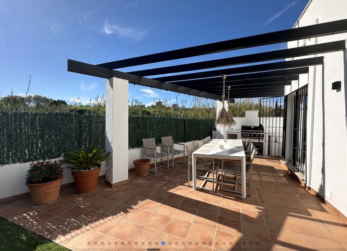 Villa Detached in Nueva Andalucía Villas en Nueva Andalucia  - 2