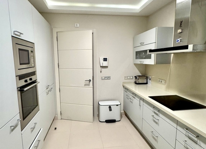Appartement  rez de chaussée situé à New Golden Mile Guadalmansa Playa  - 4
