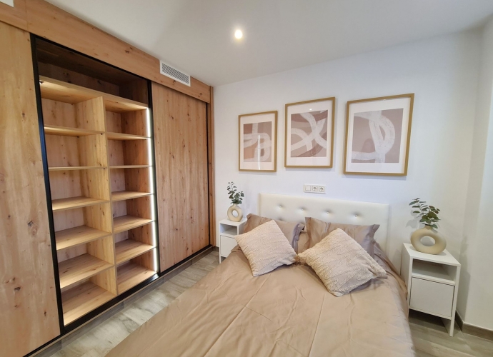 Apartment Middle Floor in Estepona - 9
