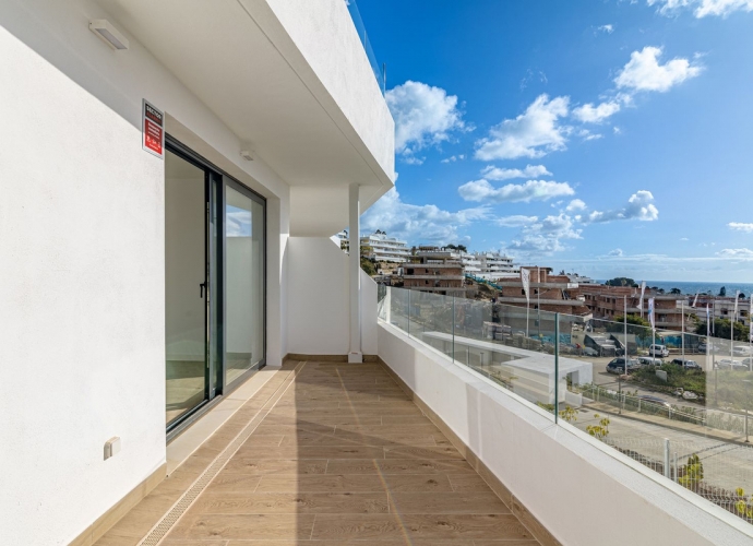 Apartment Middle Floor in Estepona - 7