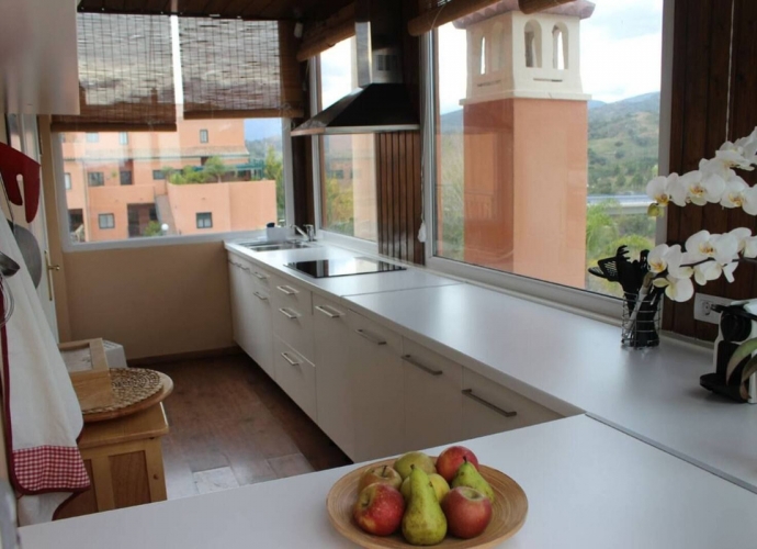 Apartment Penthouse in Elviria - 4
