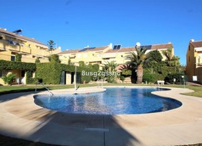 Villa Semi Detached in Estepona - 3