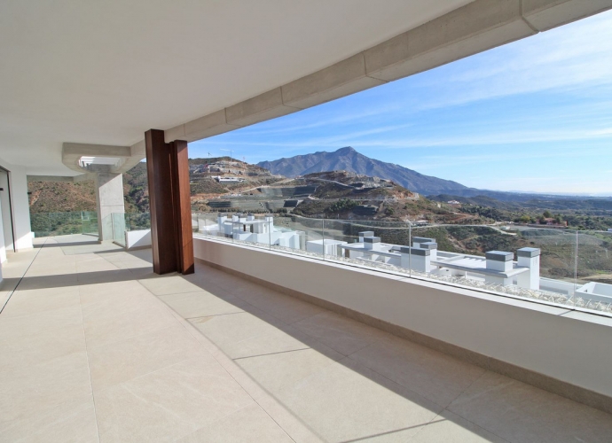 Apartamento Planta Media en La Quinta - 2