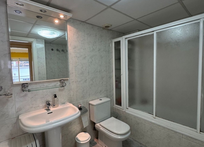Appartement milieu d’Etage situé à Marbella Apartamentos en el centro de Marbella  - 9