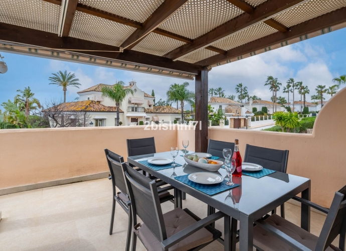 Apartment Middle Floor in Elviria - 10