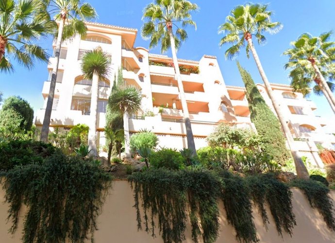 Appartement milieu d’Etage situé à Elviria - 1