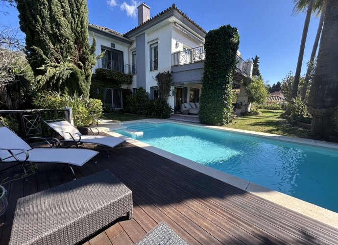 Villa indépendante situé à Nagüeles Villas en Nagüeles  - 1