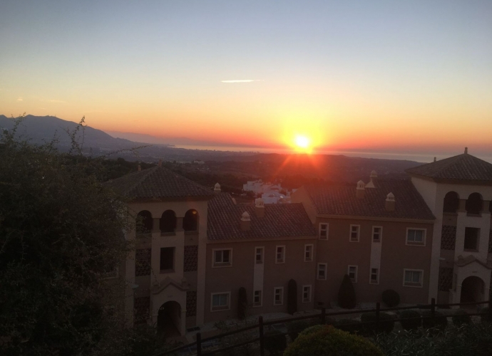 Apartment Middle Floor in Elviria - 8