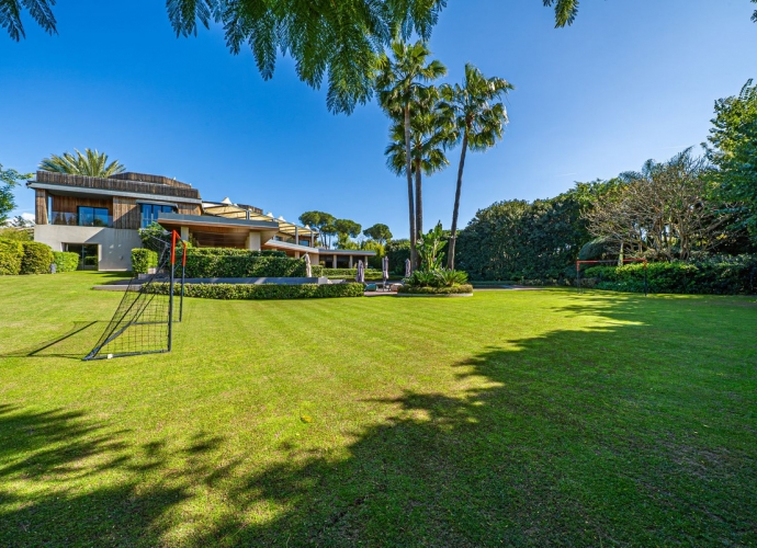 Villa Detached in Guadalmina Baja - 4