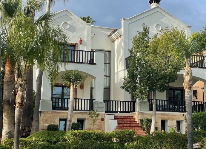 Villa Independiente en The Golden Mile - 1