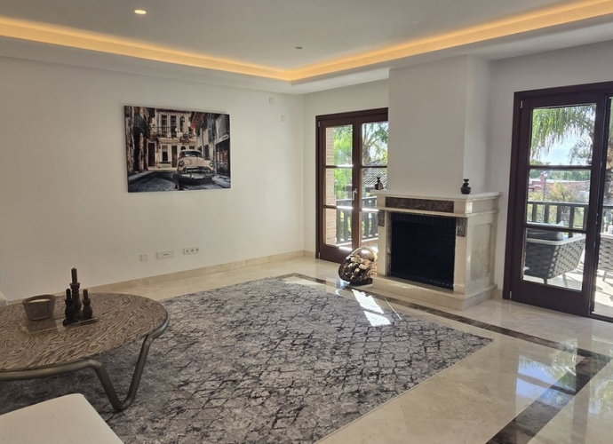 Villa Independiente en The Golden Mile - 7