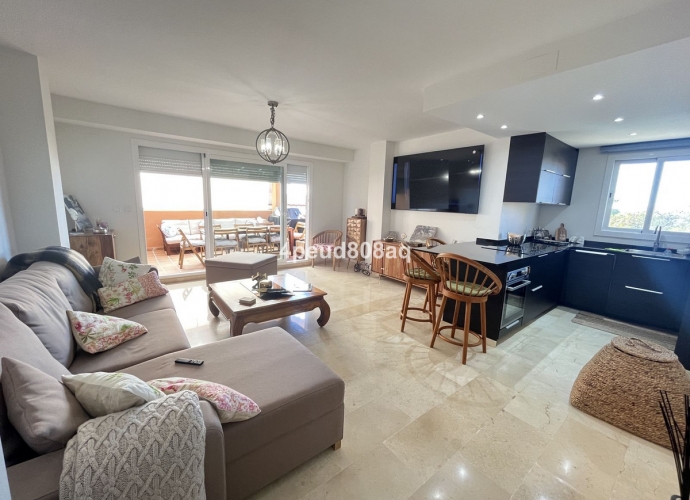 Apartamento Planta Media en Elviria - 2