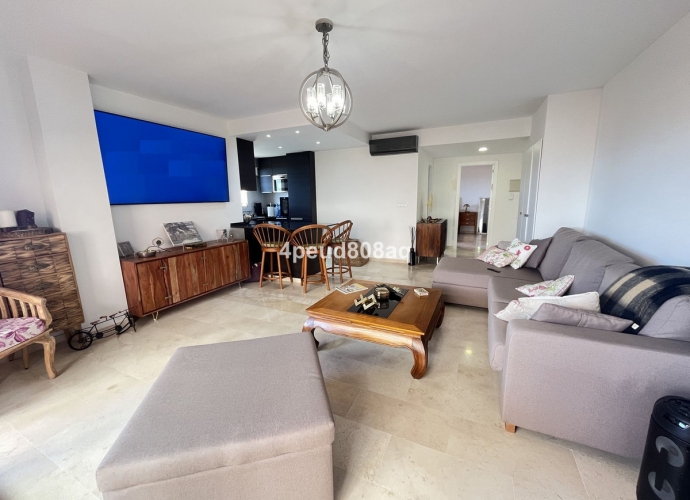 Apartamento Planta Media en Elviria - 3
