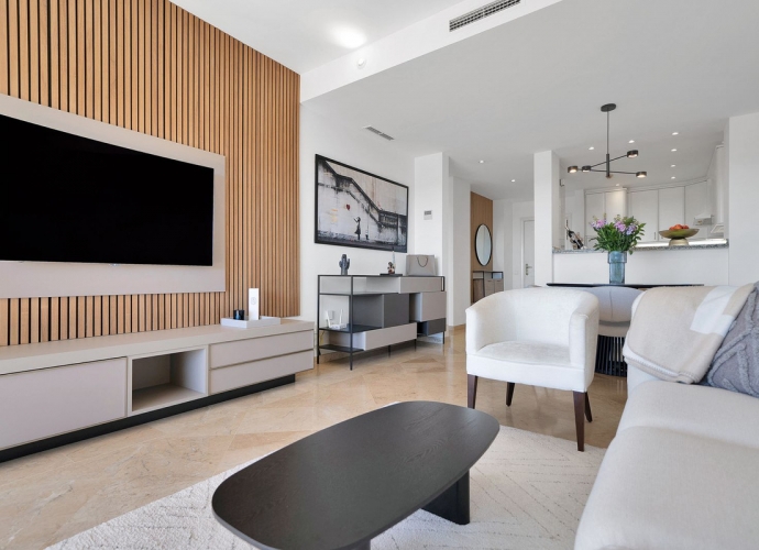 Apartment Middle Floor in Elviria Elviria Hills  - 3