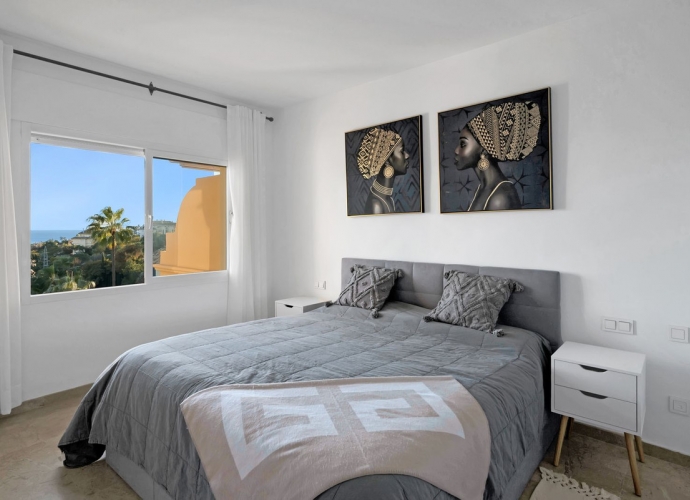 Apartment Middle Floor in Elviria Elviria Hills  - 7