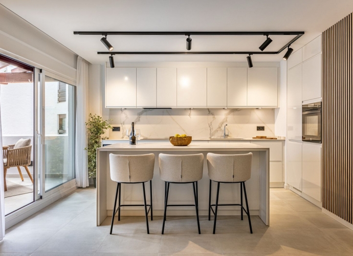 Appartement milieu d’Etage situé à Nueva Andalucía La Maestranza  - 10