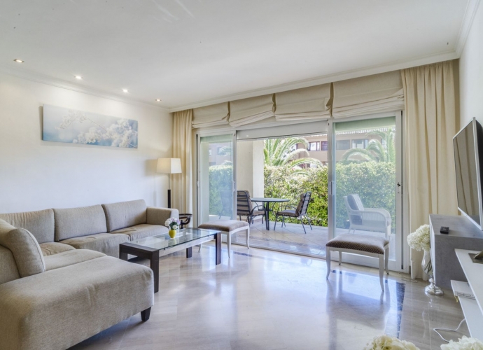 Apartment Ground Floor in Bahía de Marbella - 3