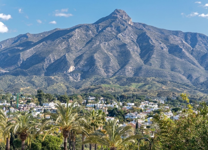 Villa Independiente en Nueva Andalucía Villas en Nueva Andalucia  - 3