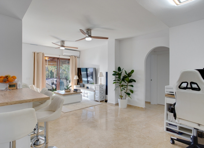 Appartement milieu d’Etage situé à The Golden Mile Coto Real  - 5