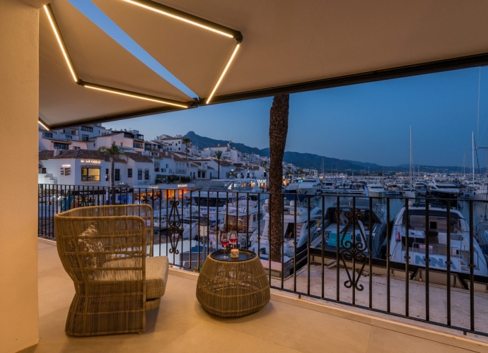 Apartamento Planta Media en Puerto Banús - 1