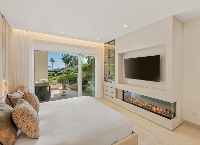 Apartamento Planta Baja en New Golden Mile - 9