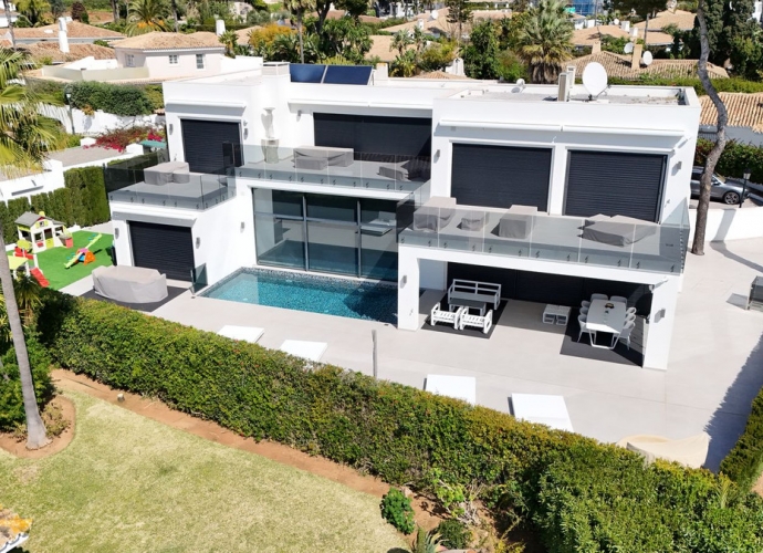 Villa indépendante situé à Los Monteros - 1
