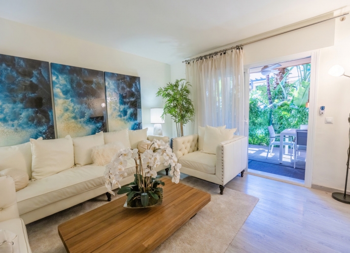 Apartment Ground Floor in The Golden Mile - 1