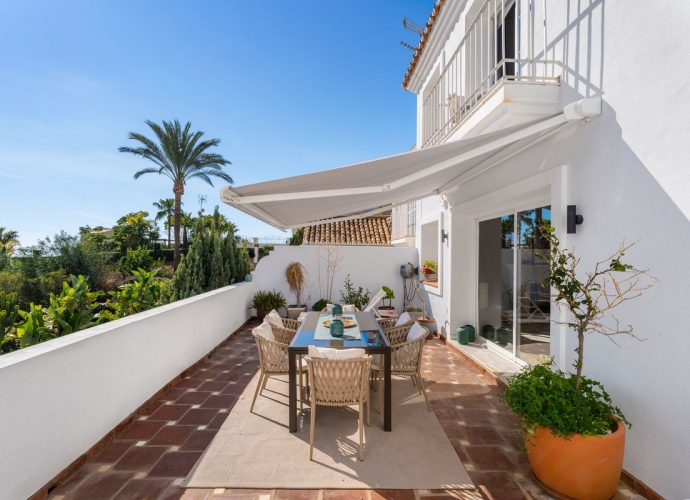 Townhouse Terraced in The Golden Mile - 6