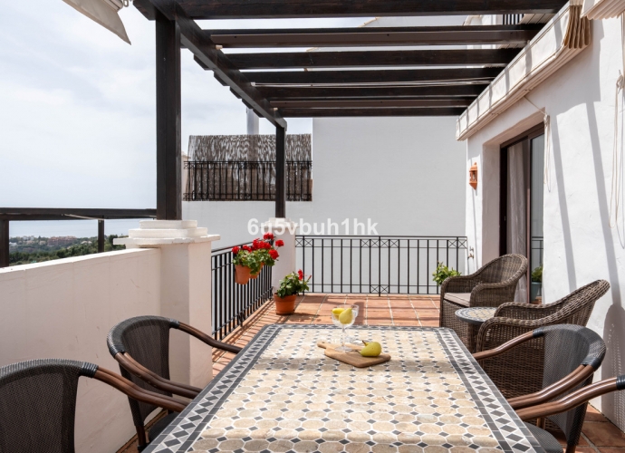 Apartment Penthouse Duplex in Los Monteros - 10