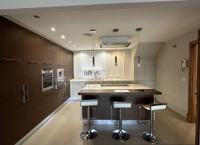 Villa Semi Detached in Santa Clara - 2