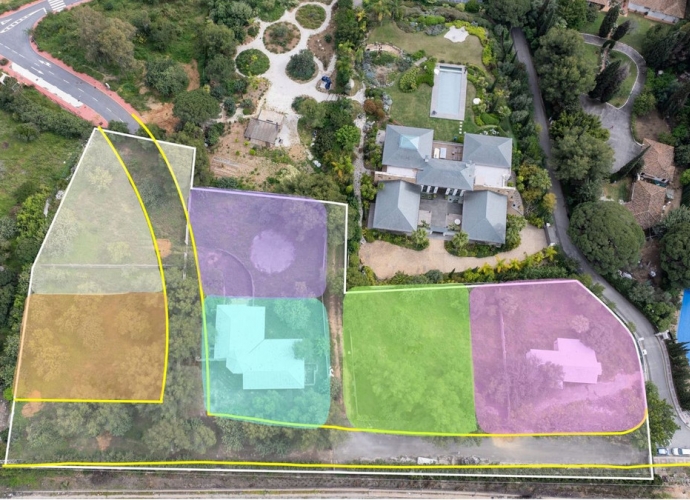 Plot Residential in The Golden Mile - 2