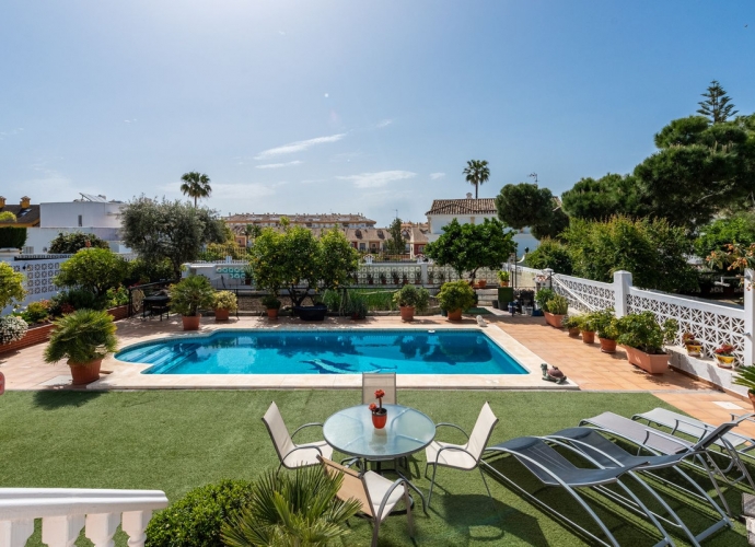 Villa Detached in San Pedro de Alcántara - 3