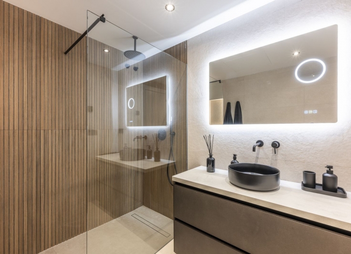 Appartement milieu d’Etage situé à Nueva Andalucía La Maestranza  - 2