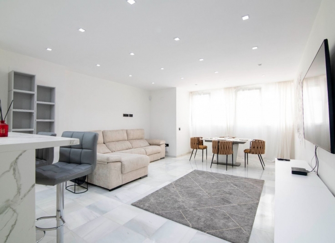 Appartement milieu d’Etage situé à Puerto Banús - 1