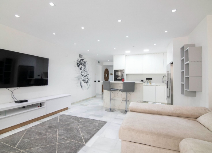 Appartement milieu d’Etage situé à Puerto Banús - 3