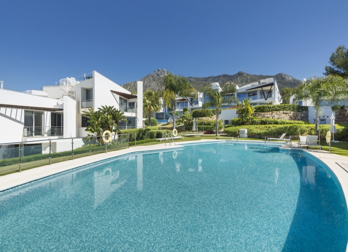 Townhouse Terraced in Sierra Blanca - 2