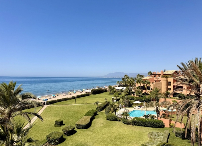 Duplex situé à Los Monteros - 1