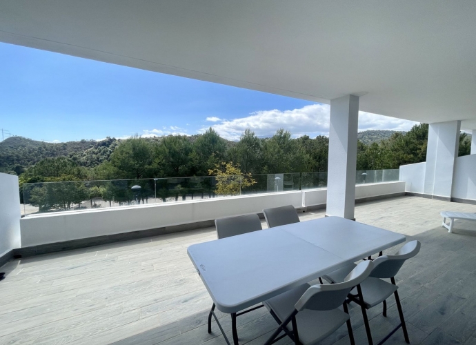 Apartamento Planta Media en Estepona - 6