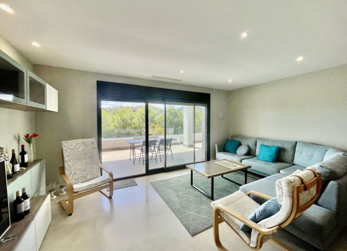 Apartamento Planta Media en Estepona - 9
