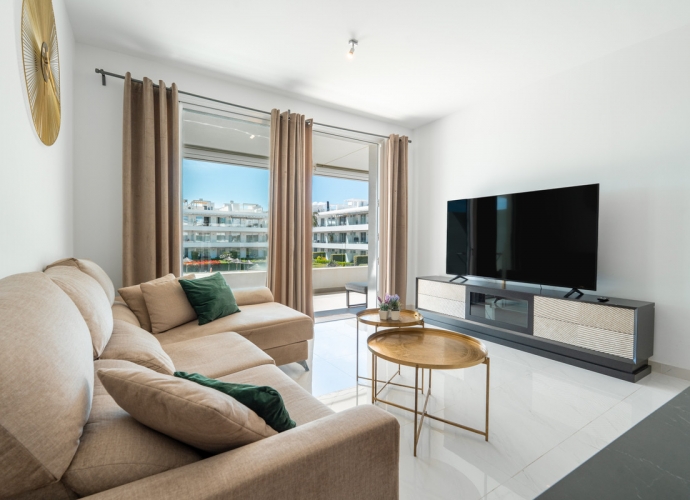 Apartamento Planta Media en Estepona - 2
